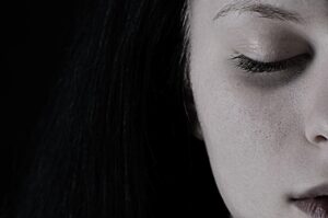 ダメ恋愛を繰り返す女性の心理とは？